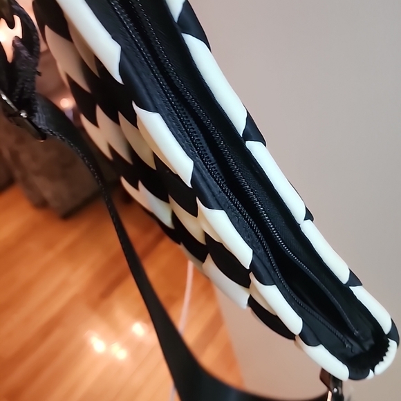 Think Royln Black and White  Check Print Woven Bum Bag - Picture 8 of 10